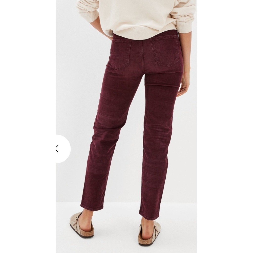 American Eagle Burgundy Super Stretch Corduroy Mom Jean Maroon Pants 18 Short - Picture 2 of 12